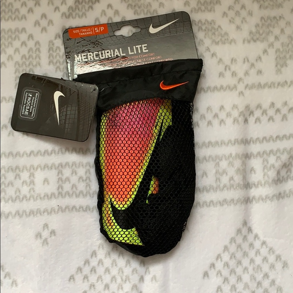 Nike shin guards